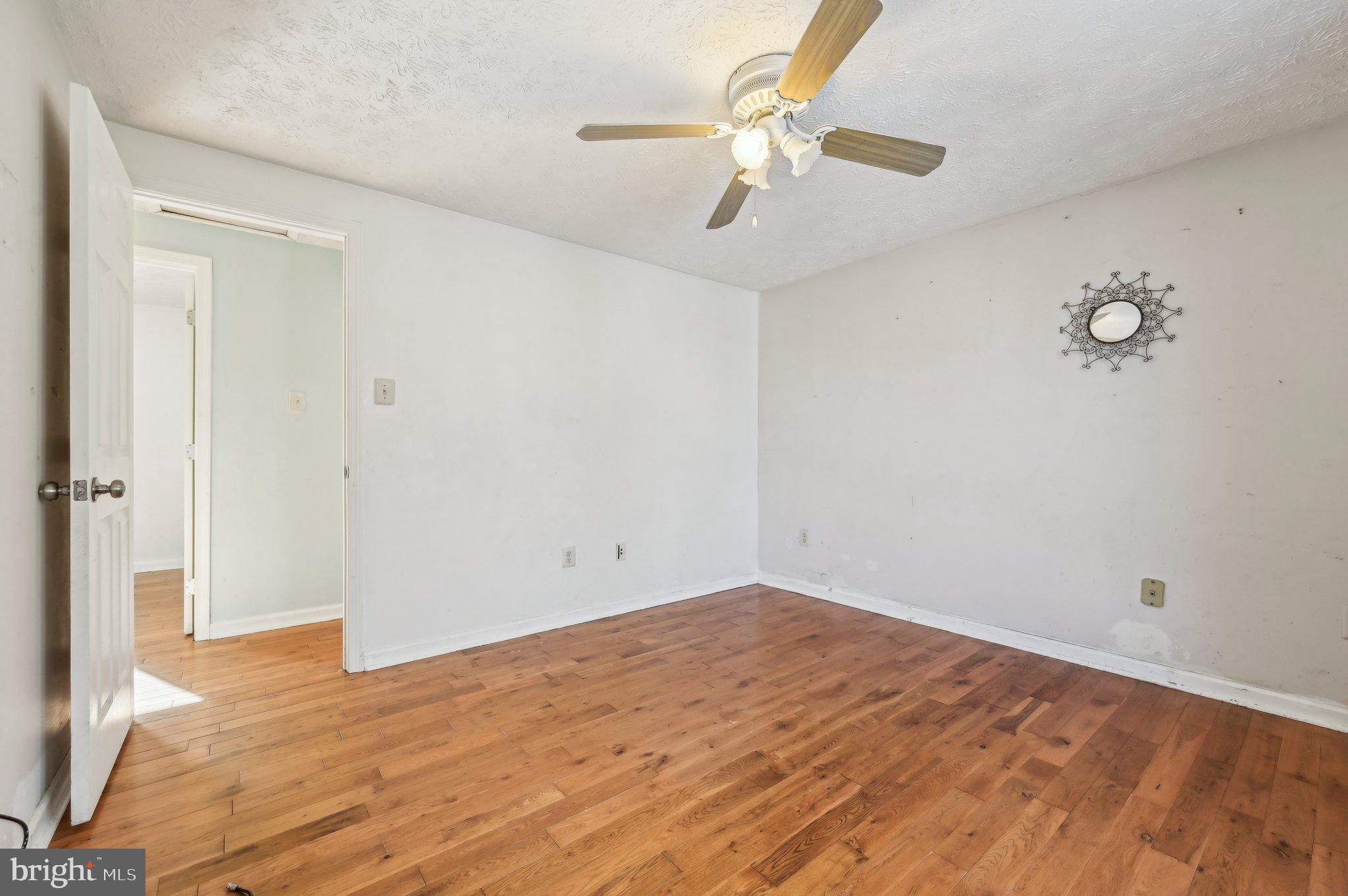 607 Northview Road Mount Airy, MD 21771 - Photo 14 of 45 Primary Bedroom