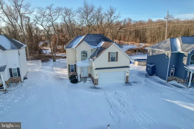 $365,000 | 127 Black Cherry Drive, Camden Wyoming, DE 19934