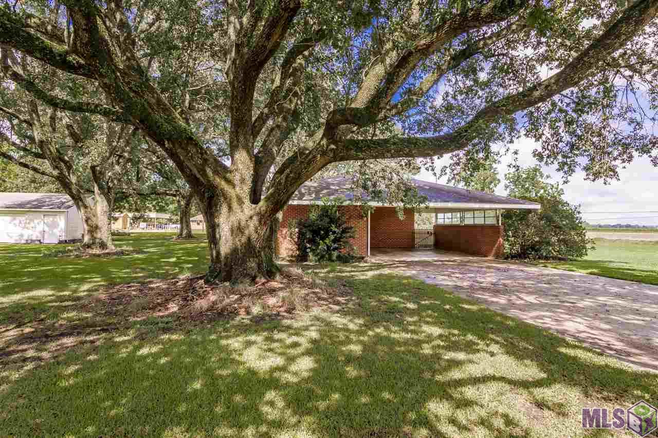 2573 Rosedale Road Port Allen, LA 70767 - Photo 3 of 30 Gallery Image 3