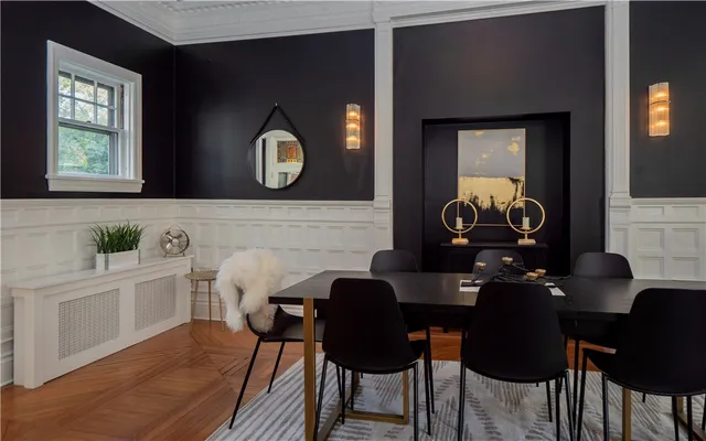 $4,000 | 45 Ayrault Street, Unit 5, Newport, RI 02840