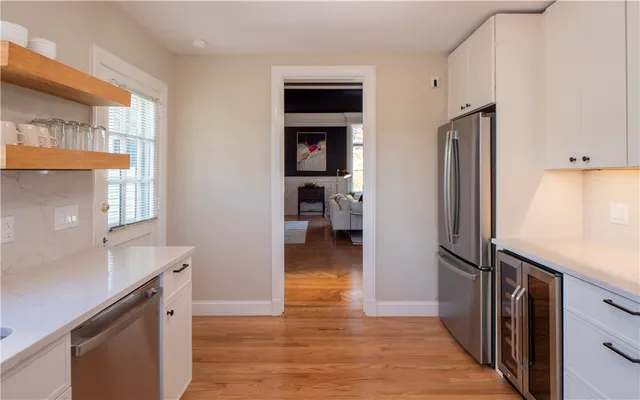 $4,000 | 45 Ayrault Street, Unit 5, Newport, RI 02840