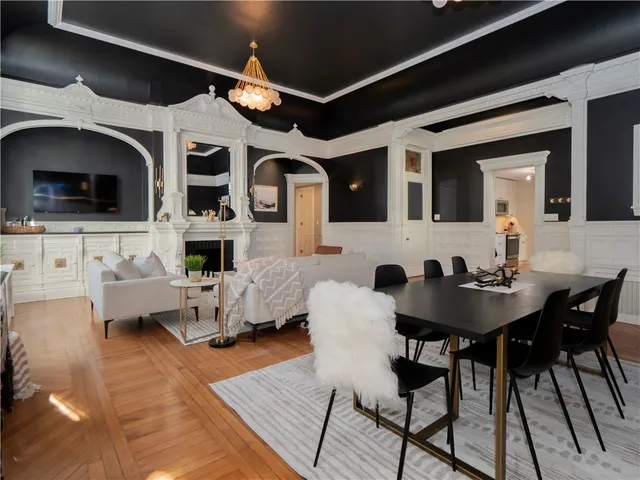 $4,000 | 45 Ayrault Street, Unit 5, Newport, RI 02840