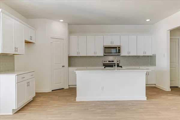 $3,395 | 709 Tranquility Lane, Fredericksburg, TX 78624