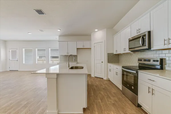 $3,395 | 709 Tranquility Lane, Fredericksburg, TX 78624