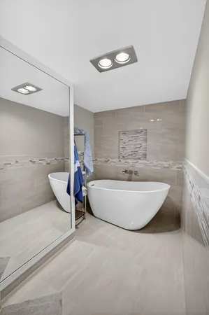 $729,000 | 5380 North Ocean Drive, Unit 12E, Singer Island, FL 33404