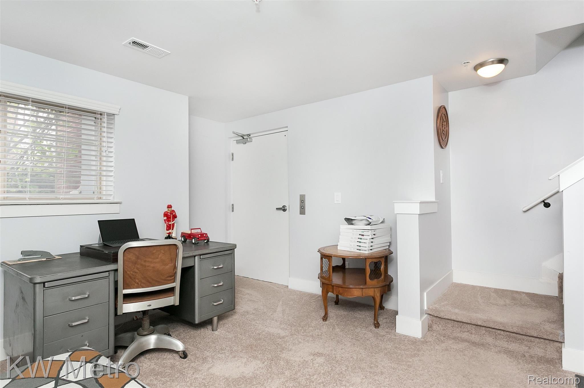 1477 Raleigh Place Troy, MI 48084 - Photo 29 of 31 Raleigh-29.jpg