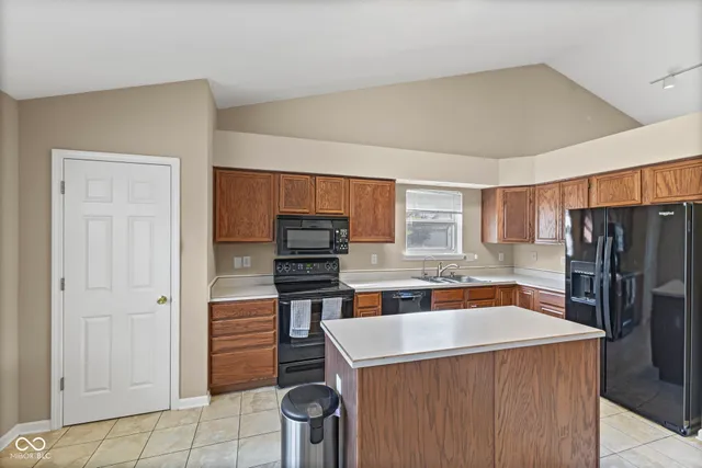 $365,900 | 14901 Windmill Drive, Carmel, IN 46033