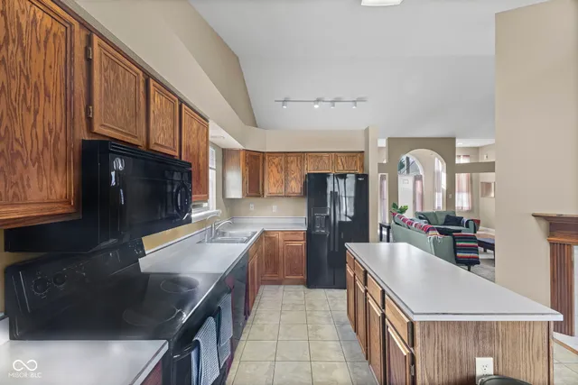 $365,900 | 14901 Windmill Drive, Carmel, IN 46033