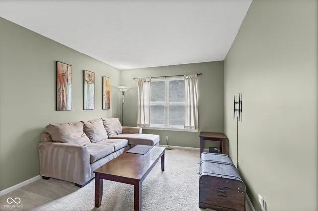 $365,900 | 14901 Windmill Drive, Carmel, IN 46033