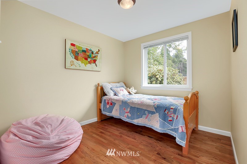 17640 86th Avenue Northeast Bothell, WA 98011 - Photo 12 of 24 Gallery Image 12