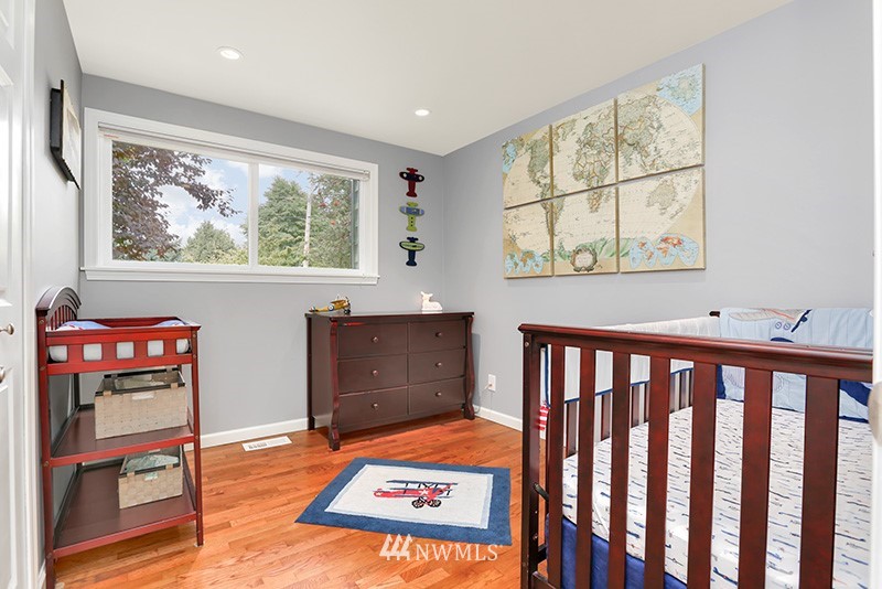 17640 86th Avenue Northeast Bothell, WA 98011 - Photo 13 of 24 Gallery Image 13