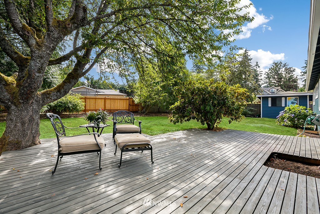 17640 86th Avenue Northeast Bothell, WA 98011 - Photo 21 of 24 Gallery Image 21