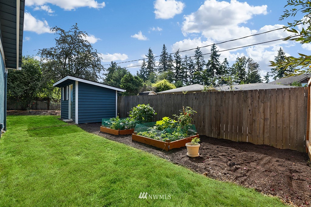 17640 86th Avenue Northeast Bothell, WA 98011 - Photo 24 of 24 Gallery Image 24