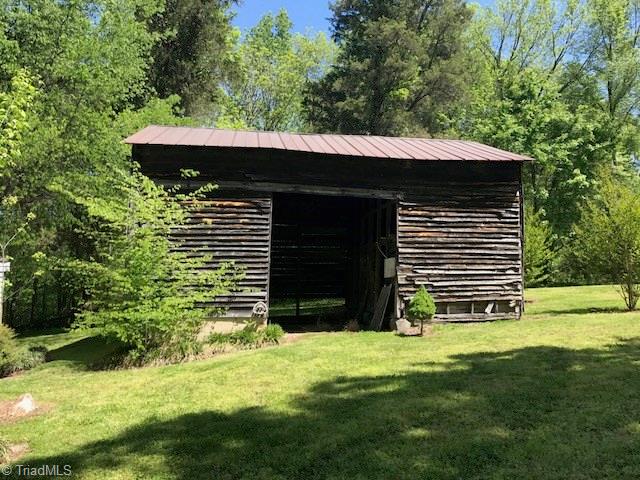 196 Tom Hedrick Road Thomasville, NC 27360 - Photo 16 of 22 Gallery Image 16
