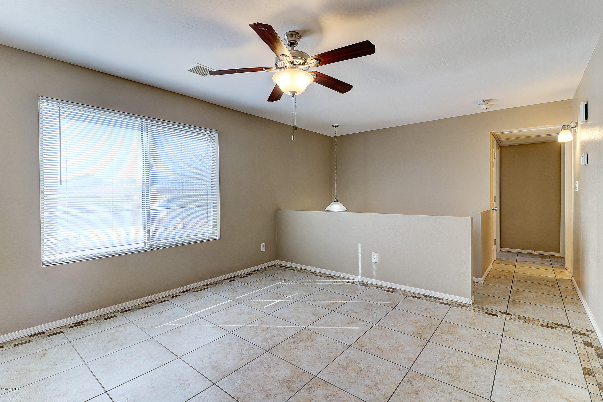 3702 West Charter Oak Road Phoenix, AZ 85029 - Photo 3 of 17 B (3)