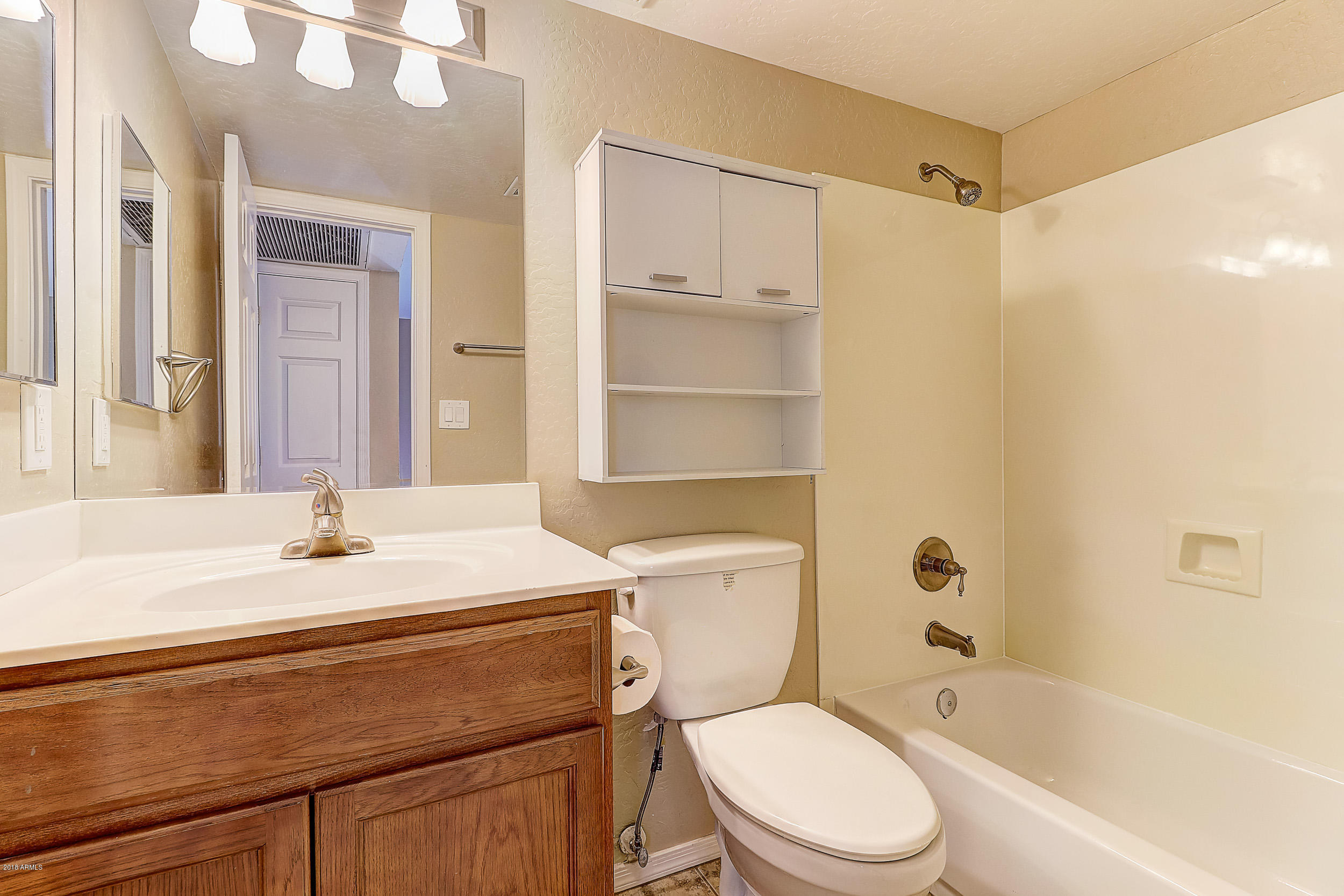 3702 West Charter Oak Road Phoenix, AZ 85029 - Photo 8 of 17 B (9)
