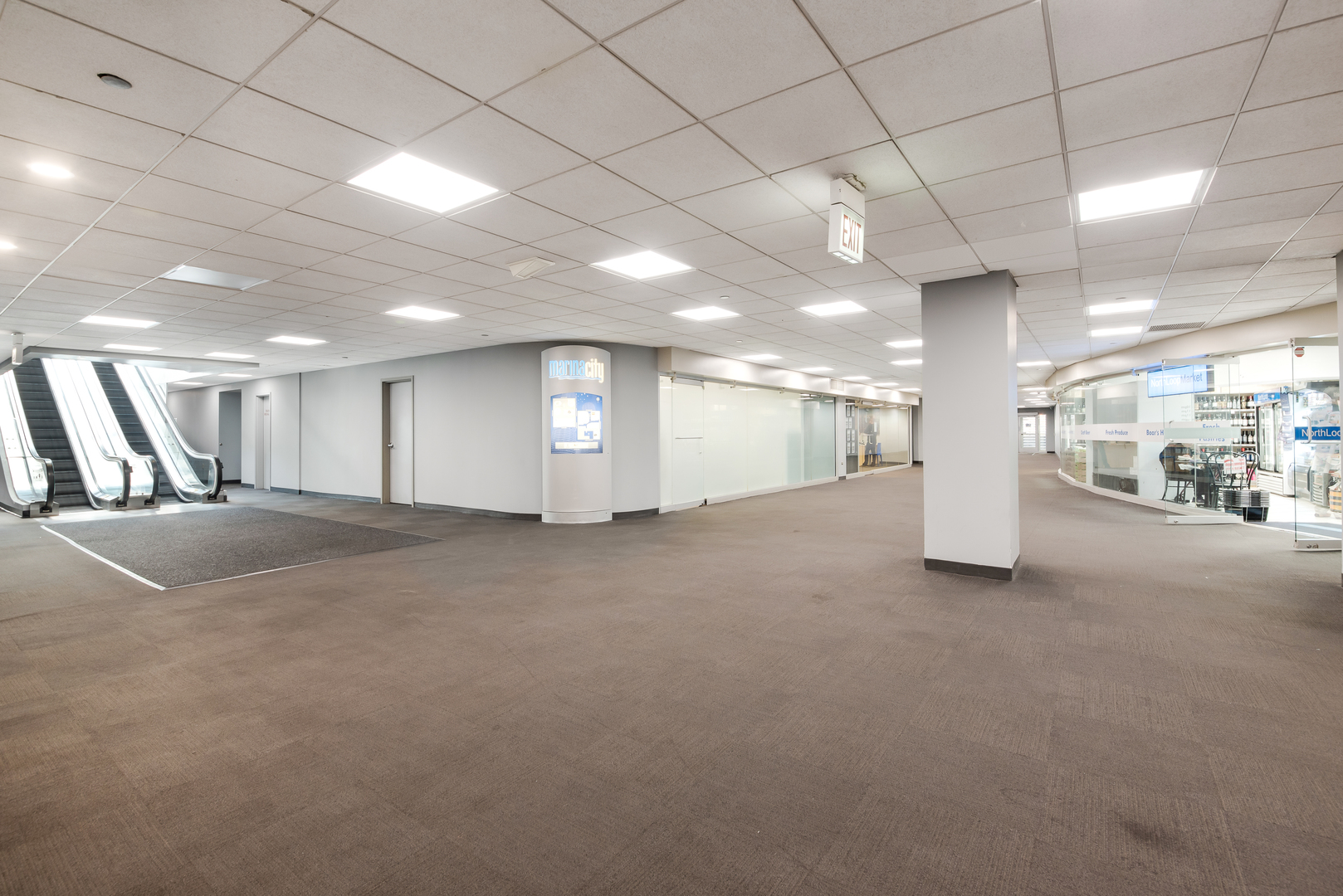 300 North State Street, Unit 5130 Chicago, IL 60654 - Photo 8 of 11
