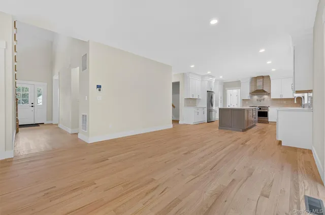 $1,600,000 | 4 Adson Way, Somers, NY 10541