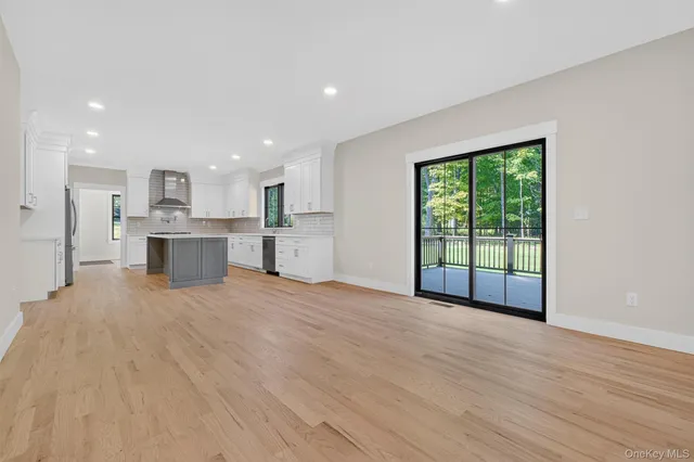 $1,600,000 | 4 Adson Way, Somers, NY 10541