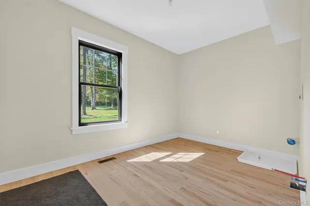 $1,600,000 | 4 Adson Way, Somers, NY 10541