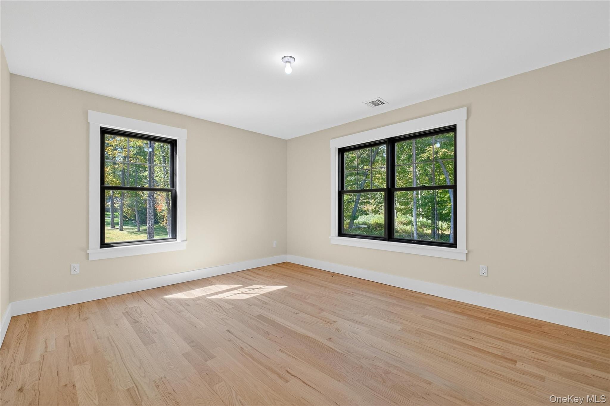 4 Adson Way Somers, NY 10541 - Photo 32 of 49 Bedroom