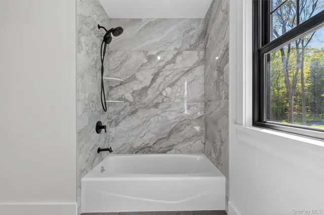 $1,600,000 | 4 Adson Way, Somers, NY 10541