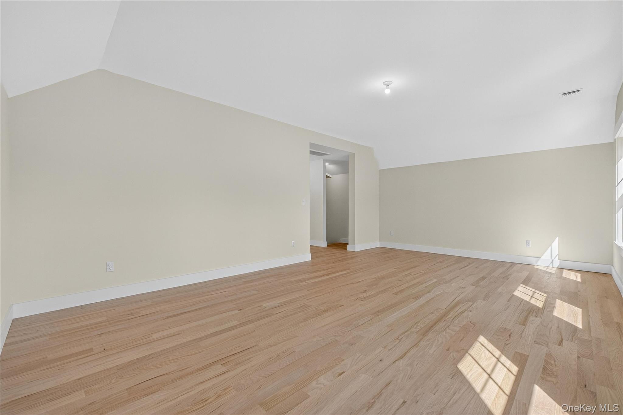 4 Adson Way Somers, NY 10541 - Photo 36 of 49 Large Fabulous Bonus Room