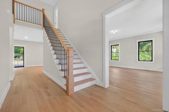 $1,600,000 | 4 Adson Way, Somers, NY 10541