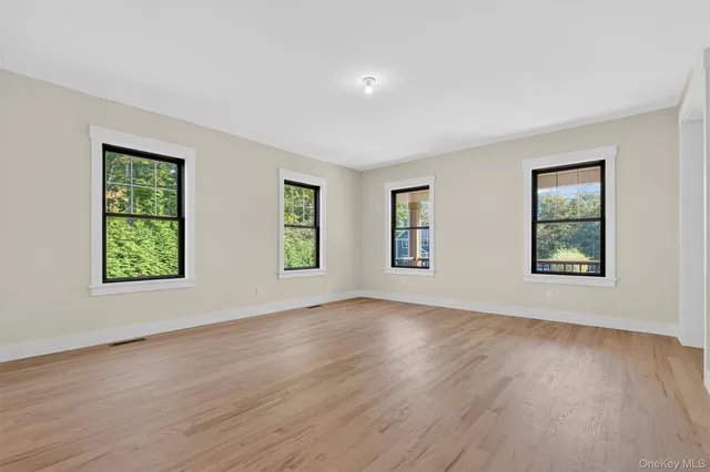 $1,600,000 | 4 Adson Way, Somers, NY 10541