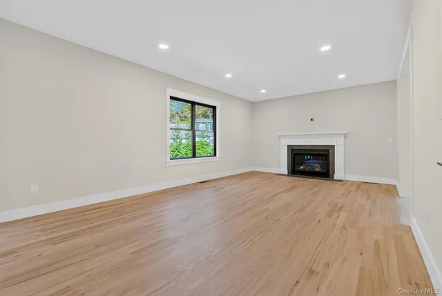 $1,600,000 | 4 Adson Way, Somers, NY 10541