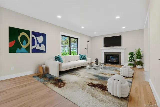 $1,600,000 | 4 Adson Way, Somers, NY 10541