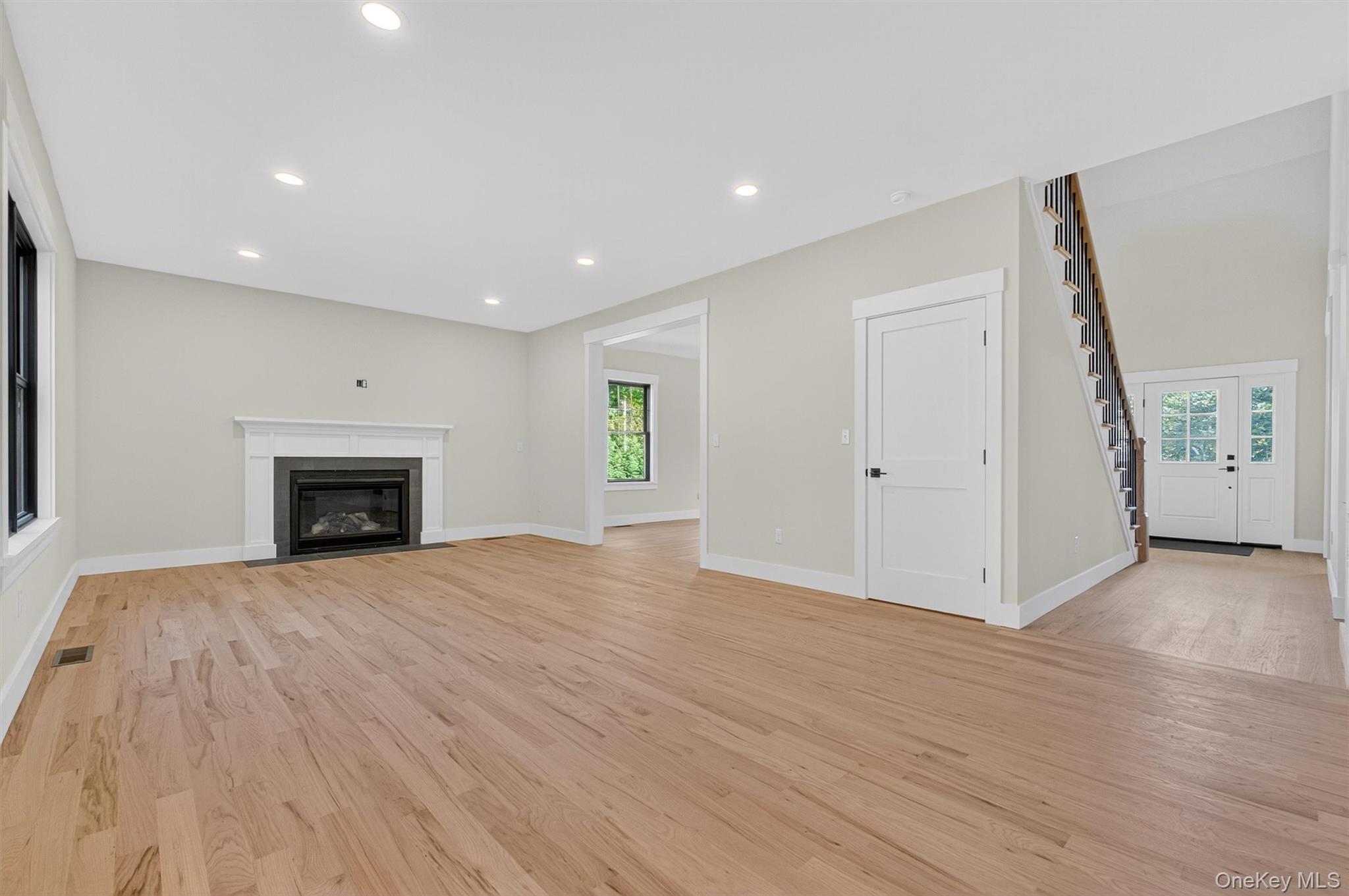 4 Adson Way Somers, NY 10541 - Photo 10 of 49