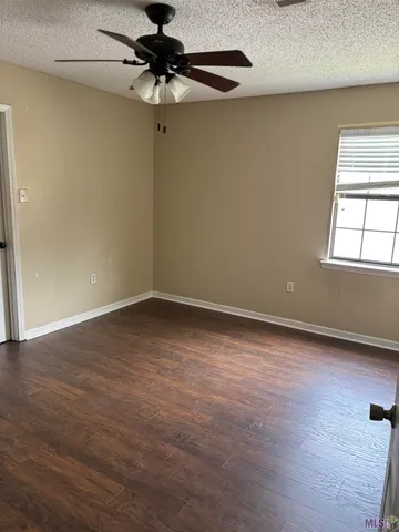 $1,600 | 15550 Riverdale Avenue East, Baton Rouge, LA 70816