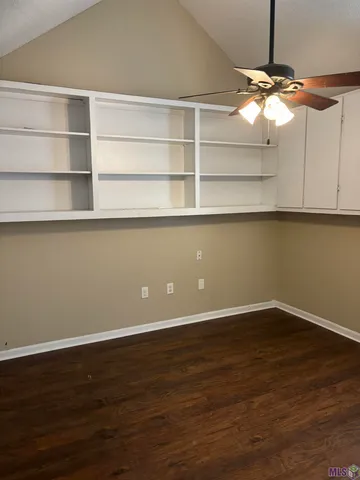 $1,600 | 15550 Riverdale Avenue East, Baton Rouge, LA 70816