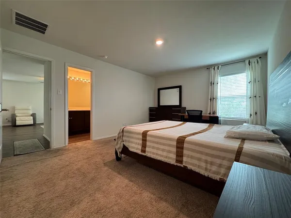 $2,000 | 4032 Renee Drive, Dallas, TX 75227