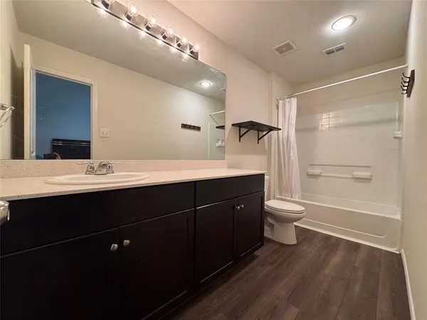 $2,000 | 4032 Renee Drive, Dallas, TX 75227