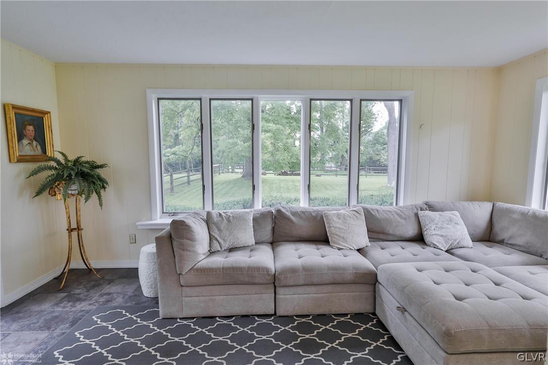 2001 Quarter Mile Road Bethlehem, PA 18015 - Photo 19 of 50 Gallery Image 19