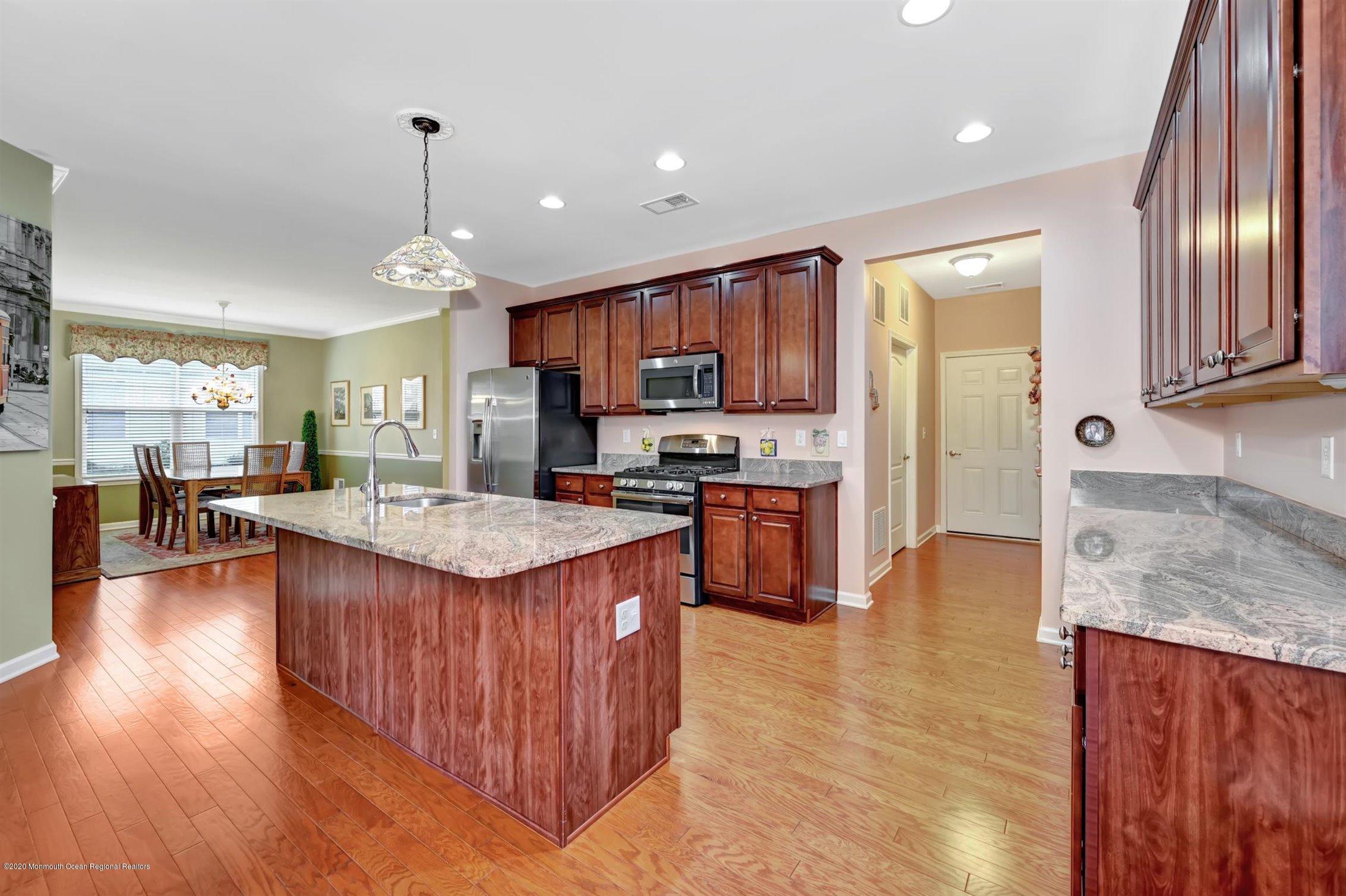 24 Denerail Road Manalapan, NJ 07726 - Photo 5 of 52 08-Kitchen