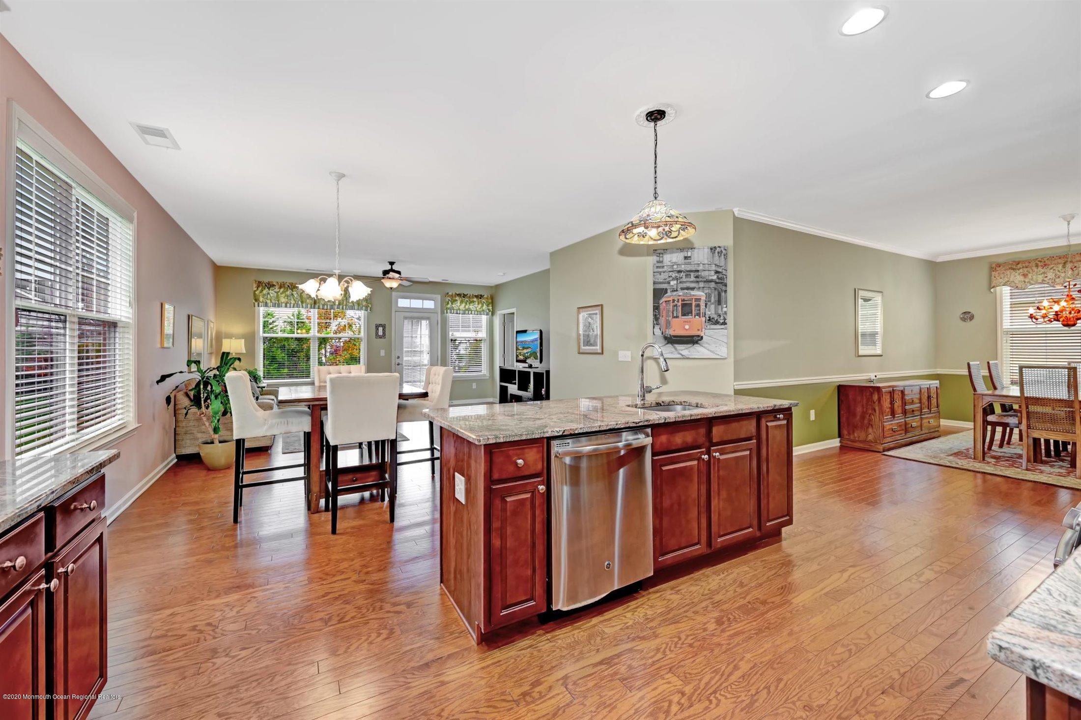 24 Denerail Road Manalapan, NJ 07726 - Photo 8 of 52 11-Kitchen
