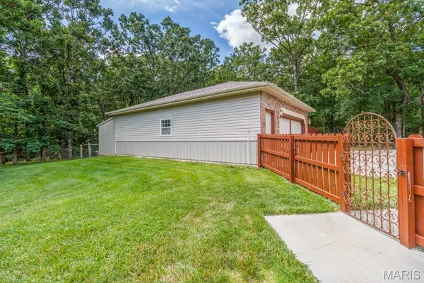 $689,900 | 24473 B Remington Lane, Lebanon, MO 65536