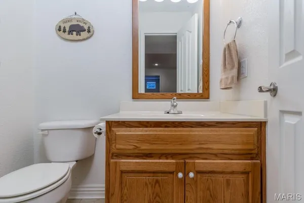 $689,900 | 24473 B Remington Lane, Lebanon, MO 65536
