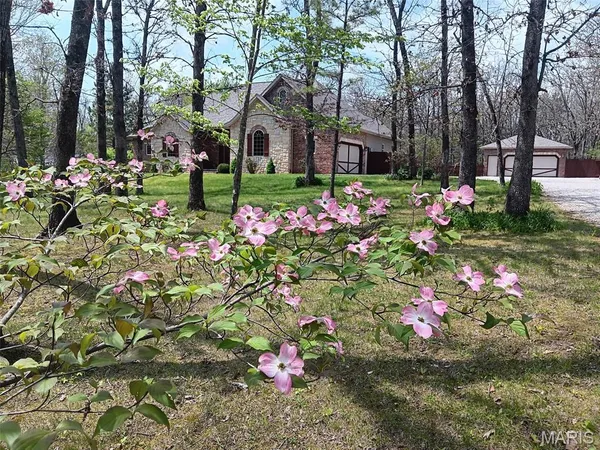 $689,900 | 24473 B Remington Lane, Lebanon, MO 65536
