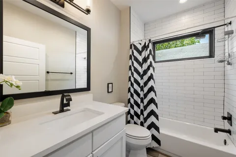 $1,150,000 | 2202 Santa Rita Street, Austin, TX 78702
