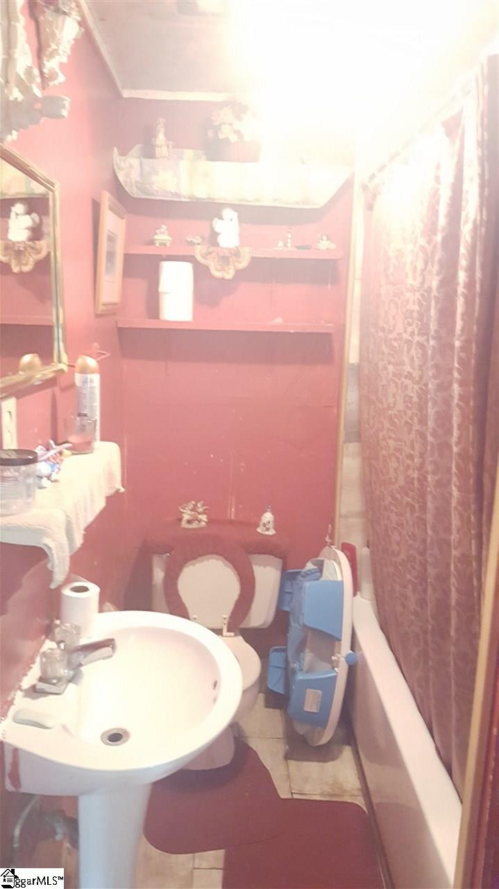 104 Dunklin Street Easley, SC 29640 - Photo 6 of 9 Gallery Image 6