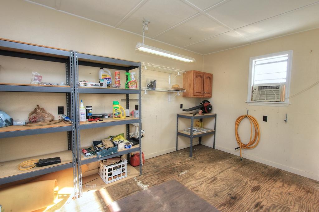 1415 Thatcher Road Soddy Daisy, TN 37379 - Photo 19 of 21 Workshop