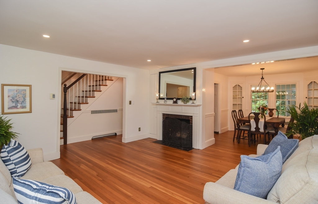 24 Bellevue Road Stoneham, MA 02180 - Photo 5 of 40