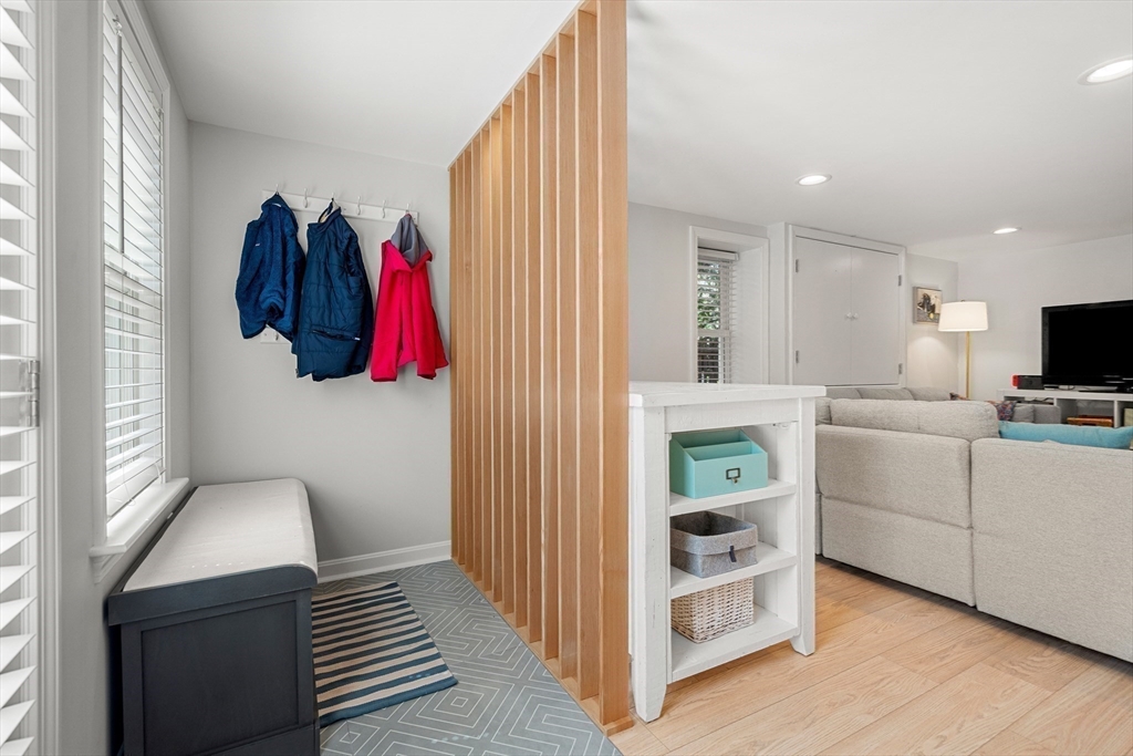 45 Evans Road Marblehead, MA 01945 - Photo 11 of 41 Gallery Image 11