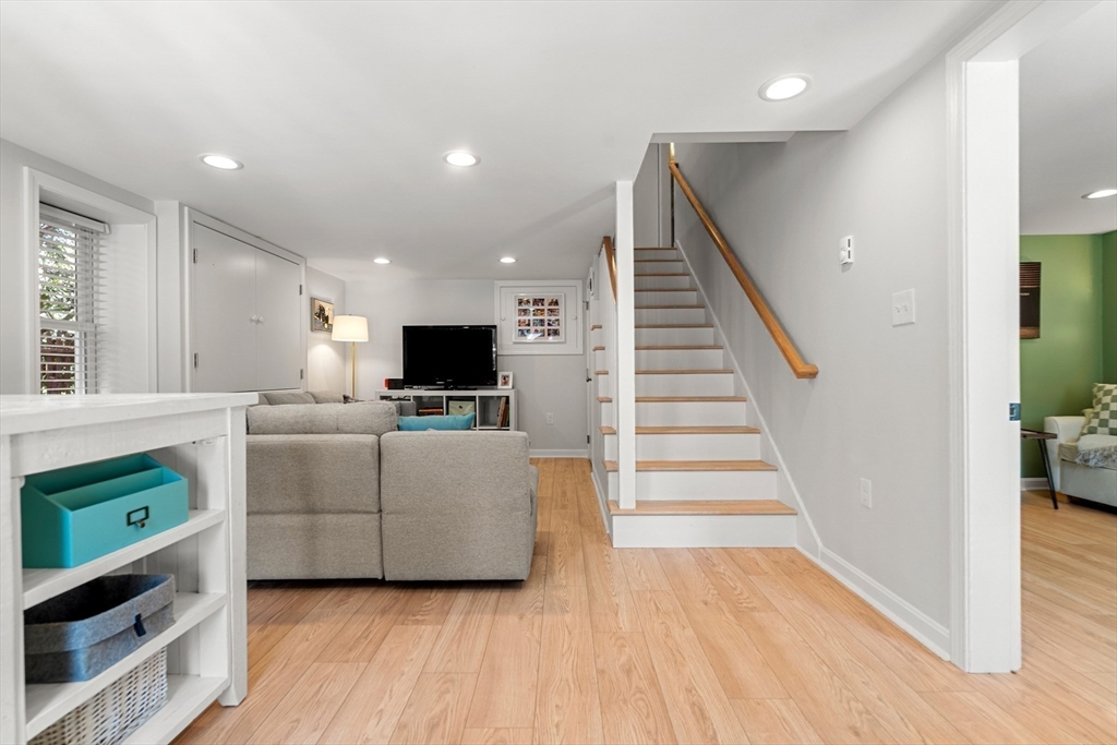 45 Evans Road Marblehead, MA 01945 - Photo 12 of 41 Gallery Image 12