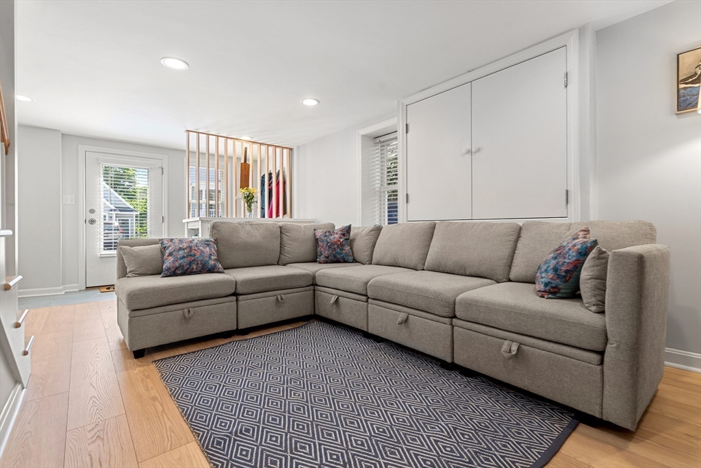45 Evans Road Marblehead, MA 01945 - Photo 14 of 41 Gallery Image 14