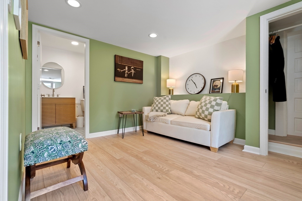 45 Evans Road Marblehead, MA 01945 - Photo 15 of 41 Gallery Image 15